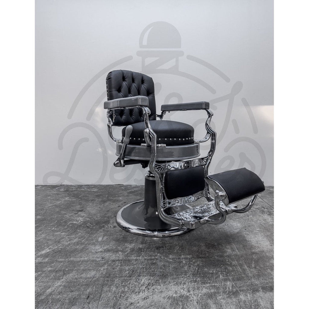 Vintage Round Seat Koken - Chrome on Nardo Gray