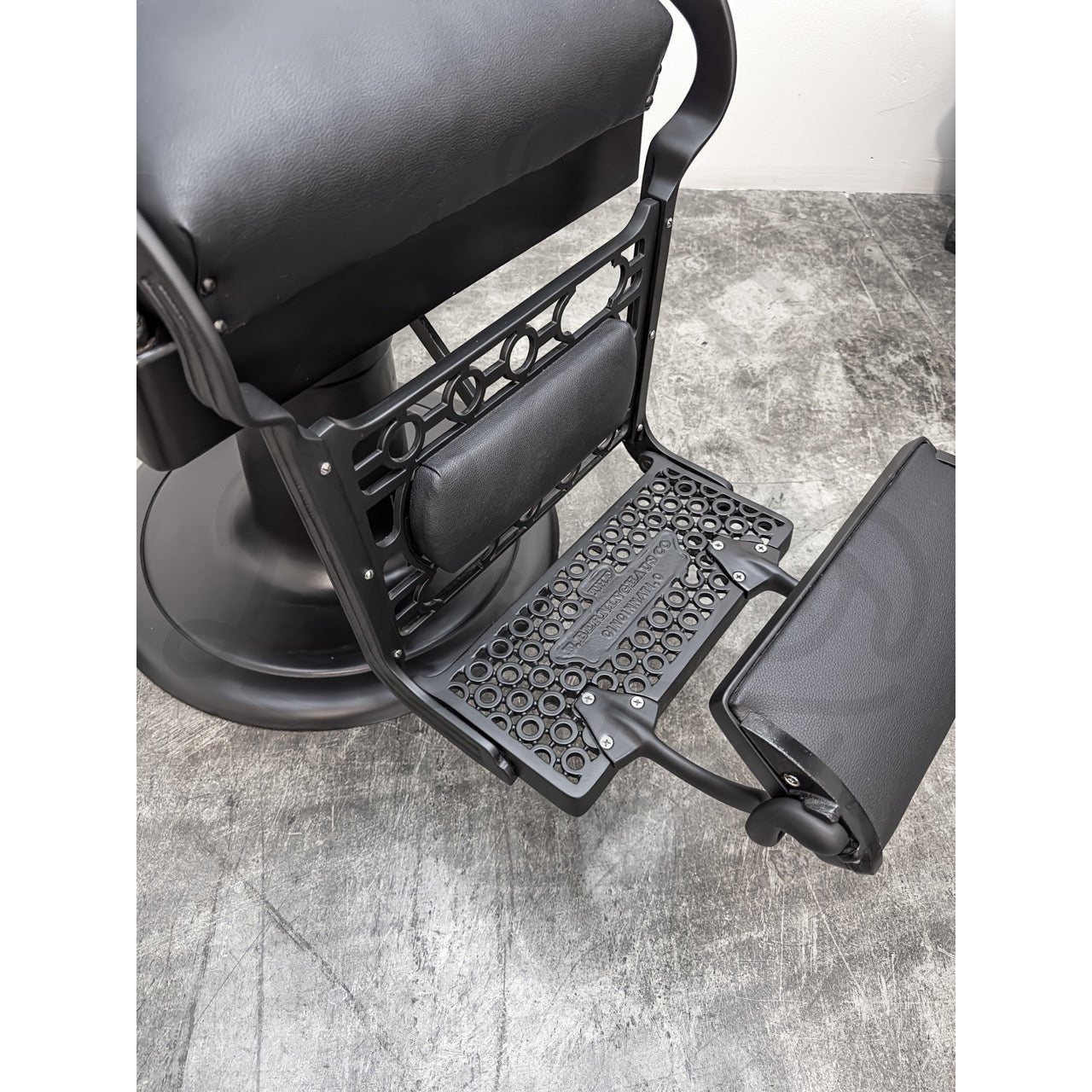 Vintage Berninghaus Hercules Barber Chair - Black on Black