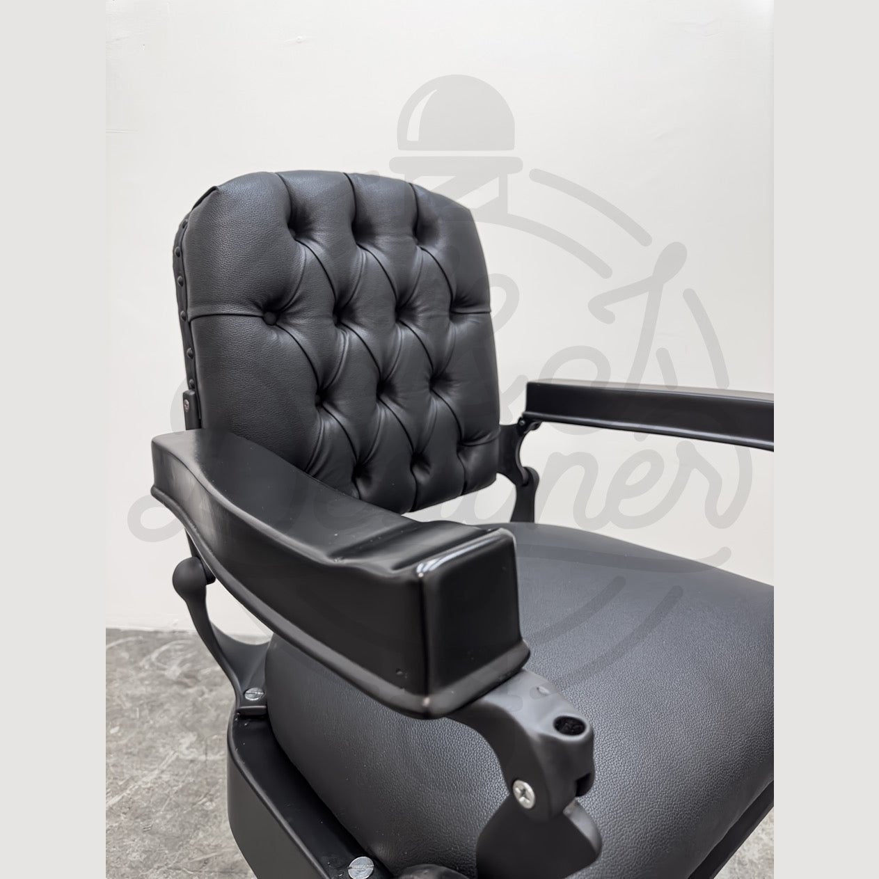 Vintage Berninghaus Hercules Barber Chair - Black on Black