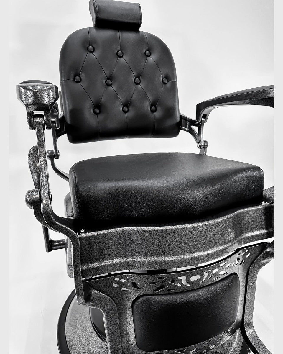 EURUS Vintage Style Barber Chair