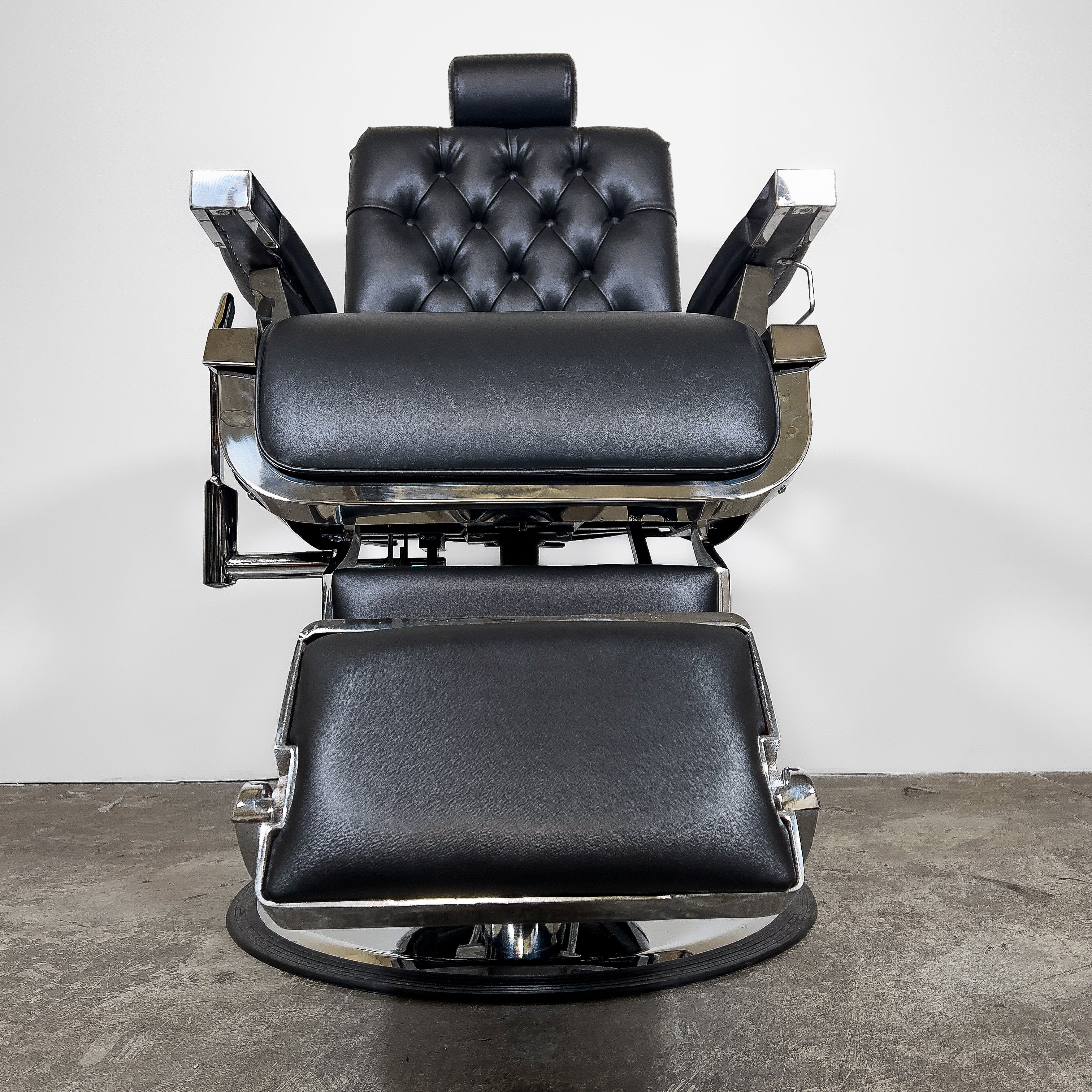 Black Lincoln Barber Chair 