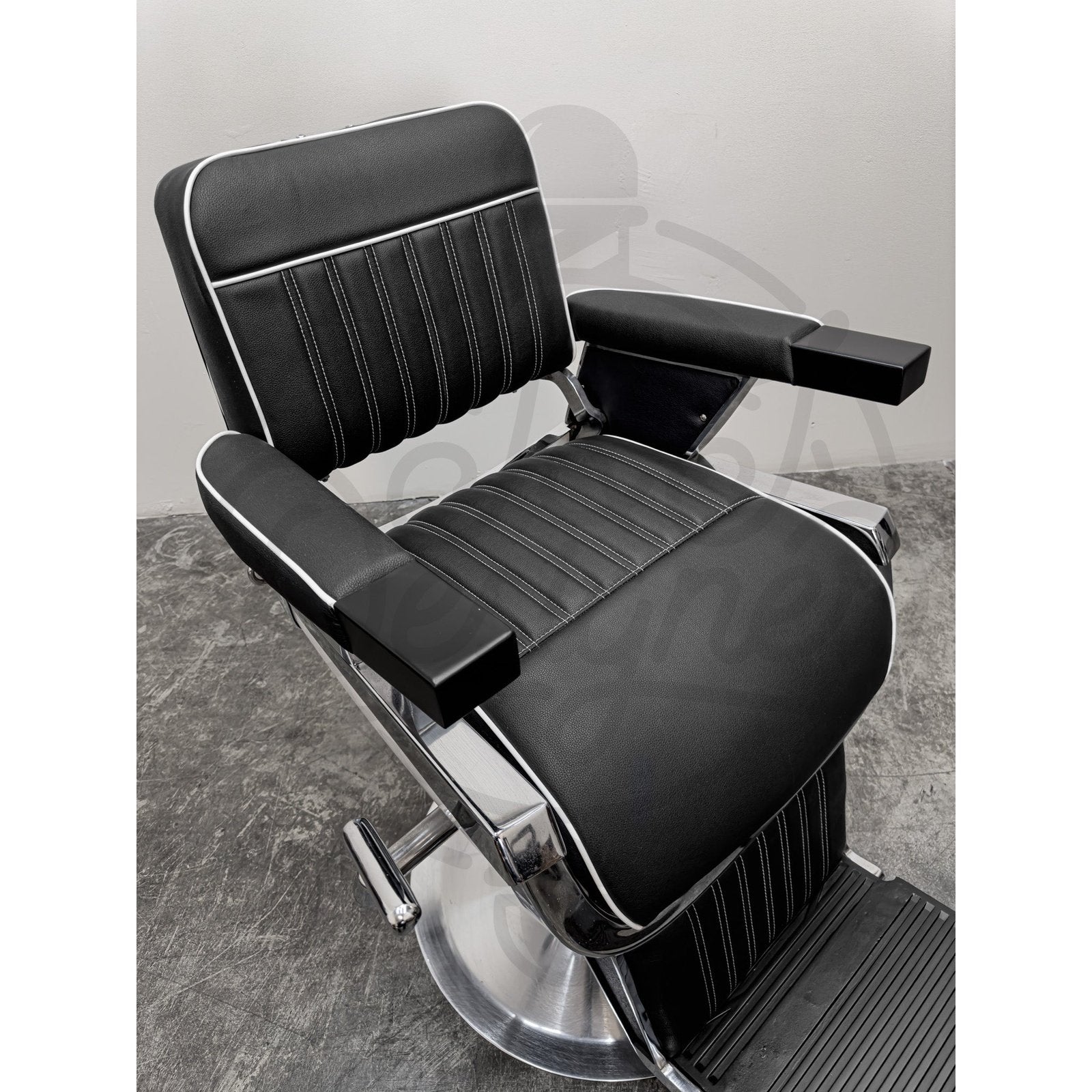 Used belmont 2025 barber chair