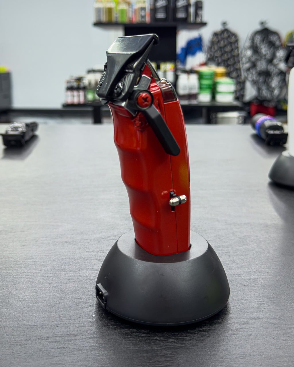 Custom Saber 2.0 Clipper - Red