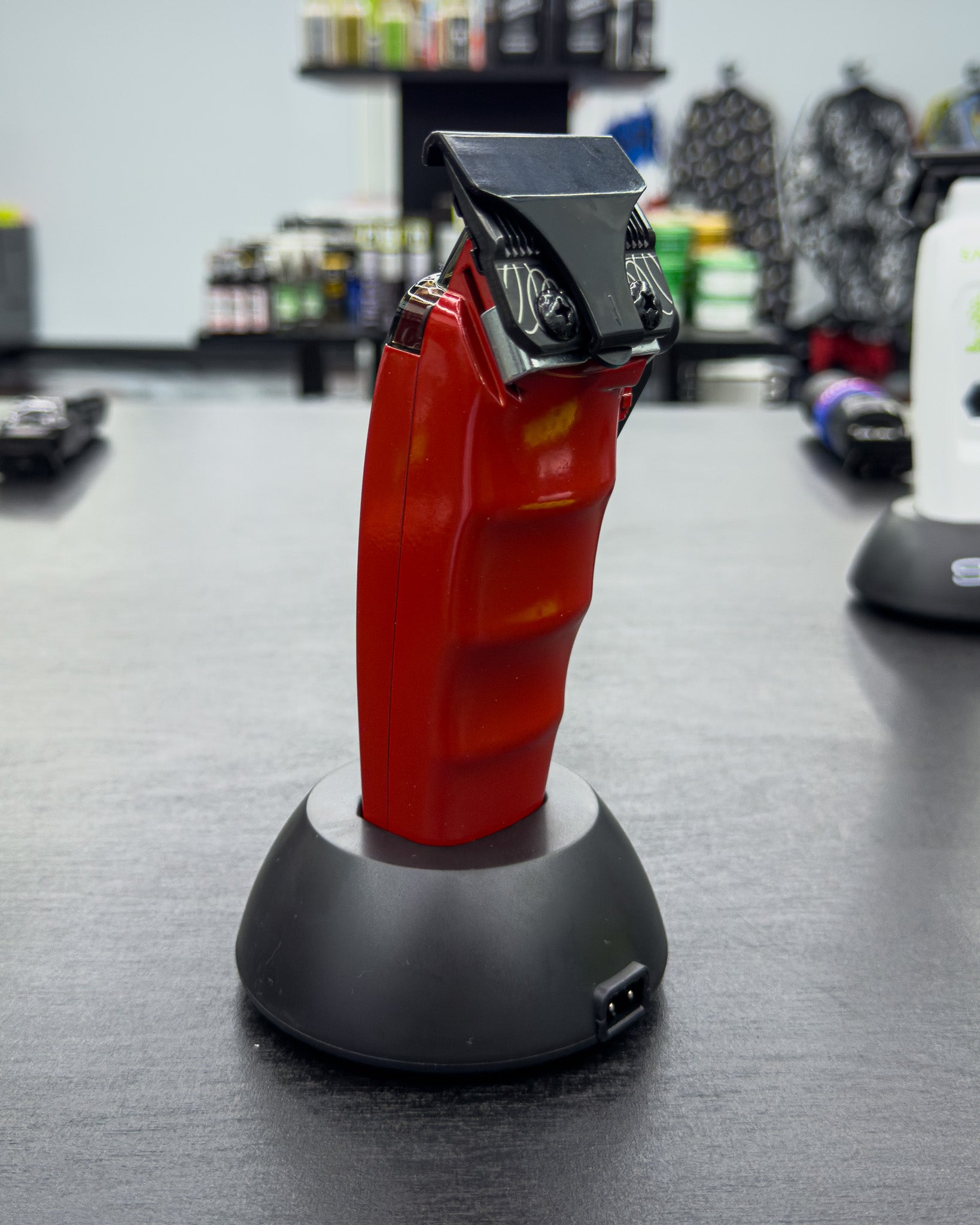 Custom Saber 2.0 Clipper - Red