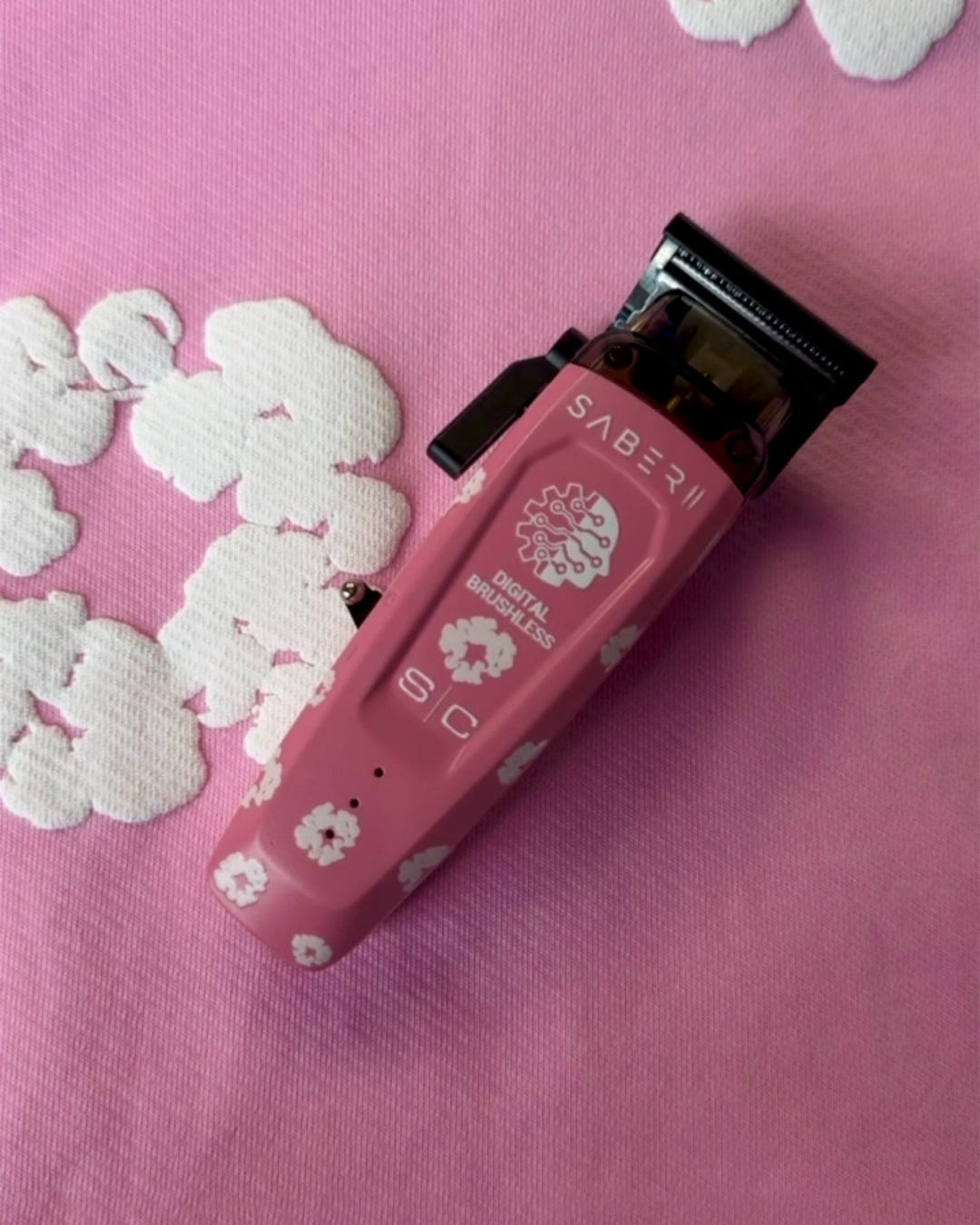 Custom Saber 2.0 Clipper - Pink