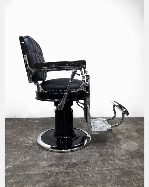 Theo a Kochs Barber Chair 